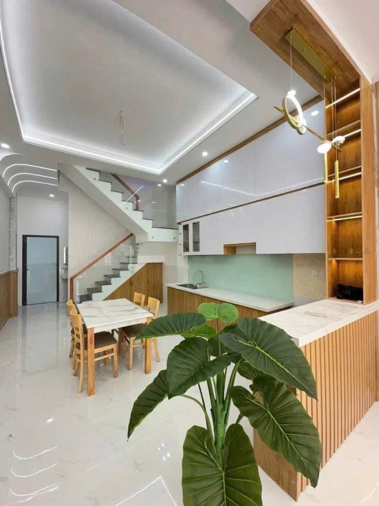Bán nhà 3PN 115m2 sổ chung gần chợ Cơ Khí Thủ Đức - Ảnh thu nhỏ 2