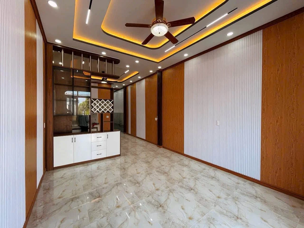 Bán nhà 3PN 130m² gần KCN Tân Đức, 1 tỷ 790 - Ảnh thu nhỏ 2