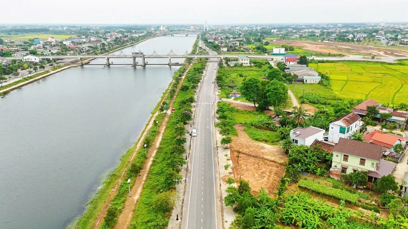 Bán 2 nền đất liền kề 100m² view sông, Đông Hà