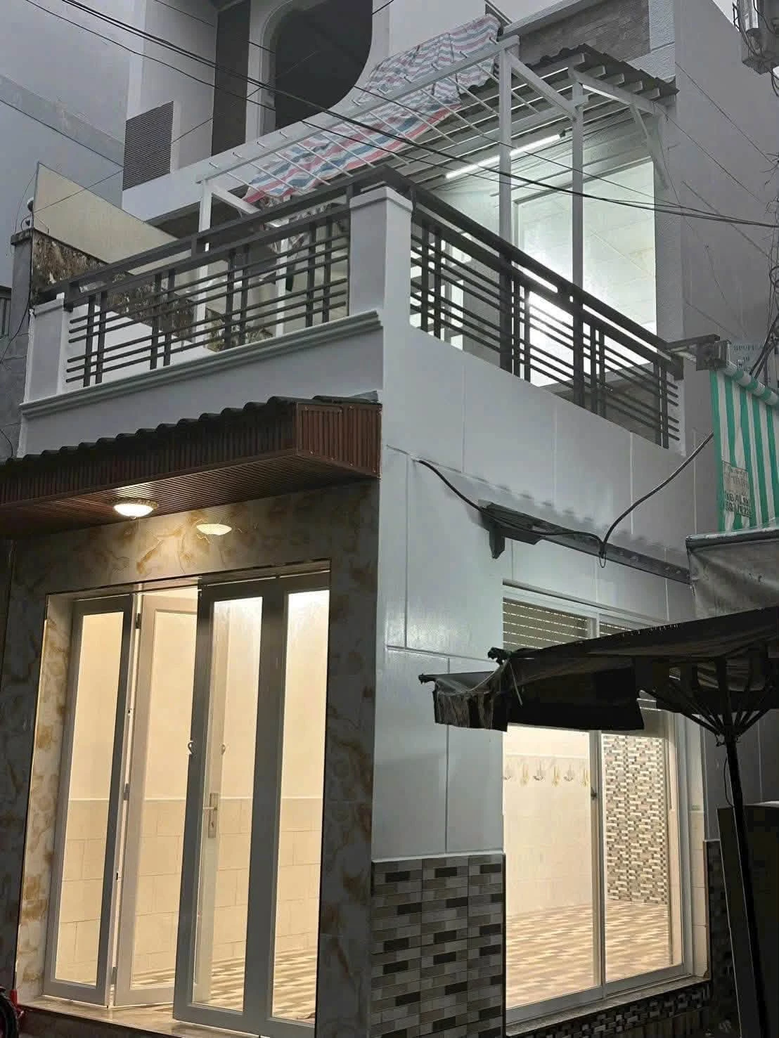 Bán nhà mặt tiền góc Phạm Thế Hiển Quận 8, 63m², 1 trệt 1 lầu, giá 5 tỷ - Ảnh 1
