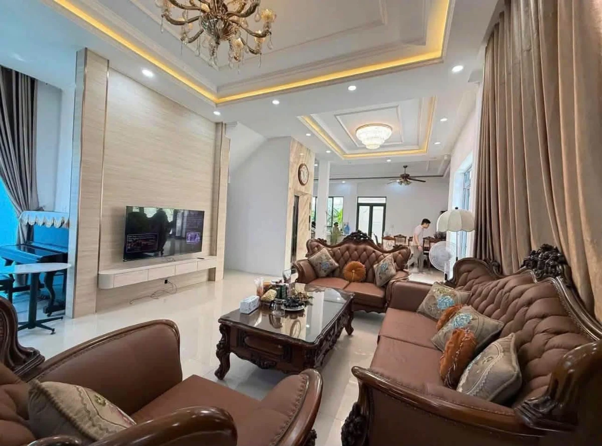 Bán biệt thự 3 tầng 5PN Phước Long A Nha Trang 240m2 - Ảnh thu nhỏ 3