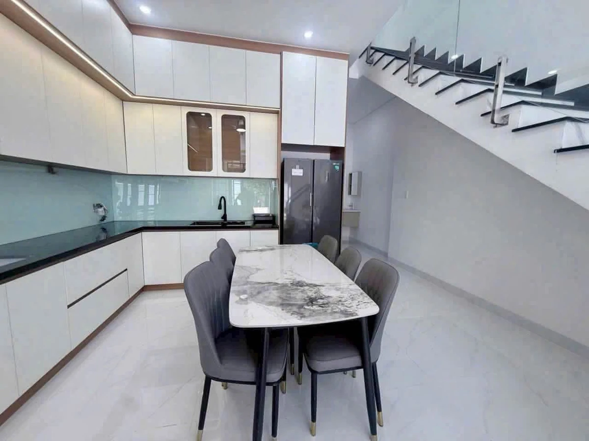 Bán nhà mặt tiền Nguyễn Trường Tộ, Bình Chánh 105m2, 3 PN - Ảnh thu nhỏ 4