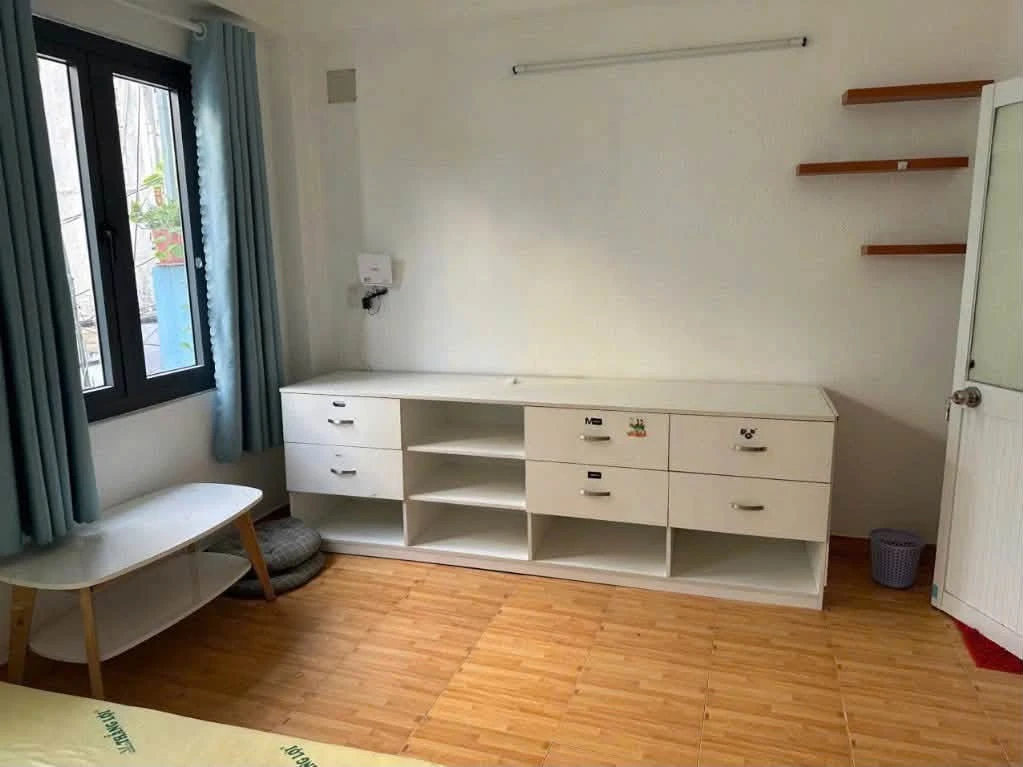 Bán nhà 3 tầng 3PN 110m² Thích Quảng Đức - Ảnh thu nhỏ 5