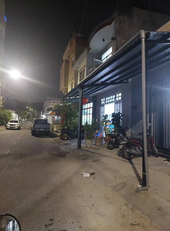 Bán đất mặt tiền Vũ Quỳnh 75m2 sát biển 5 tỷ