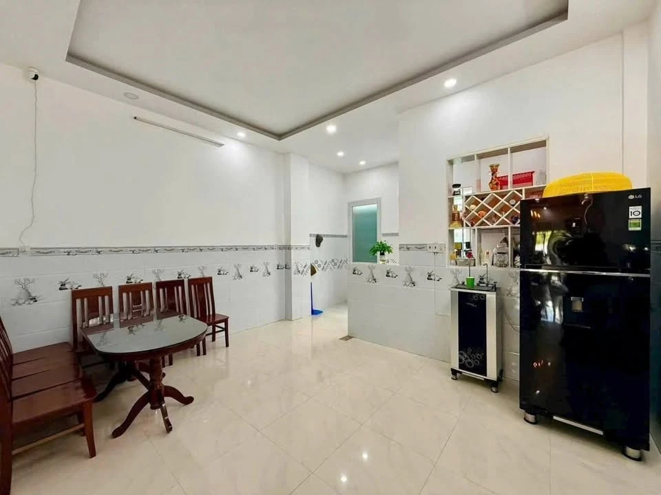 Bán nhà 2 phòng ngủ 100m² Rạch Giá, 2,8 tỷ - Ảnh thu nhỏ 4