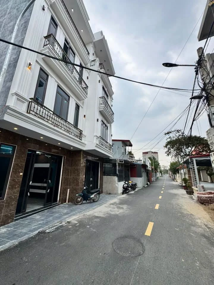 Bán nhà 4 tầng mặt đường 40m² gần chợ Hương, Hưng Đạo, Dương Kinh, Hải Phòng - Ảnh thu nhỏ 2