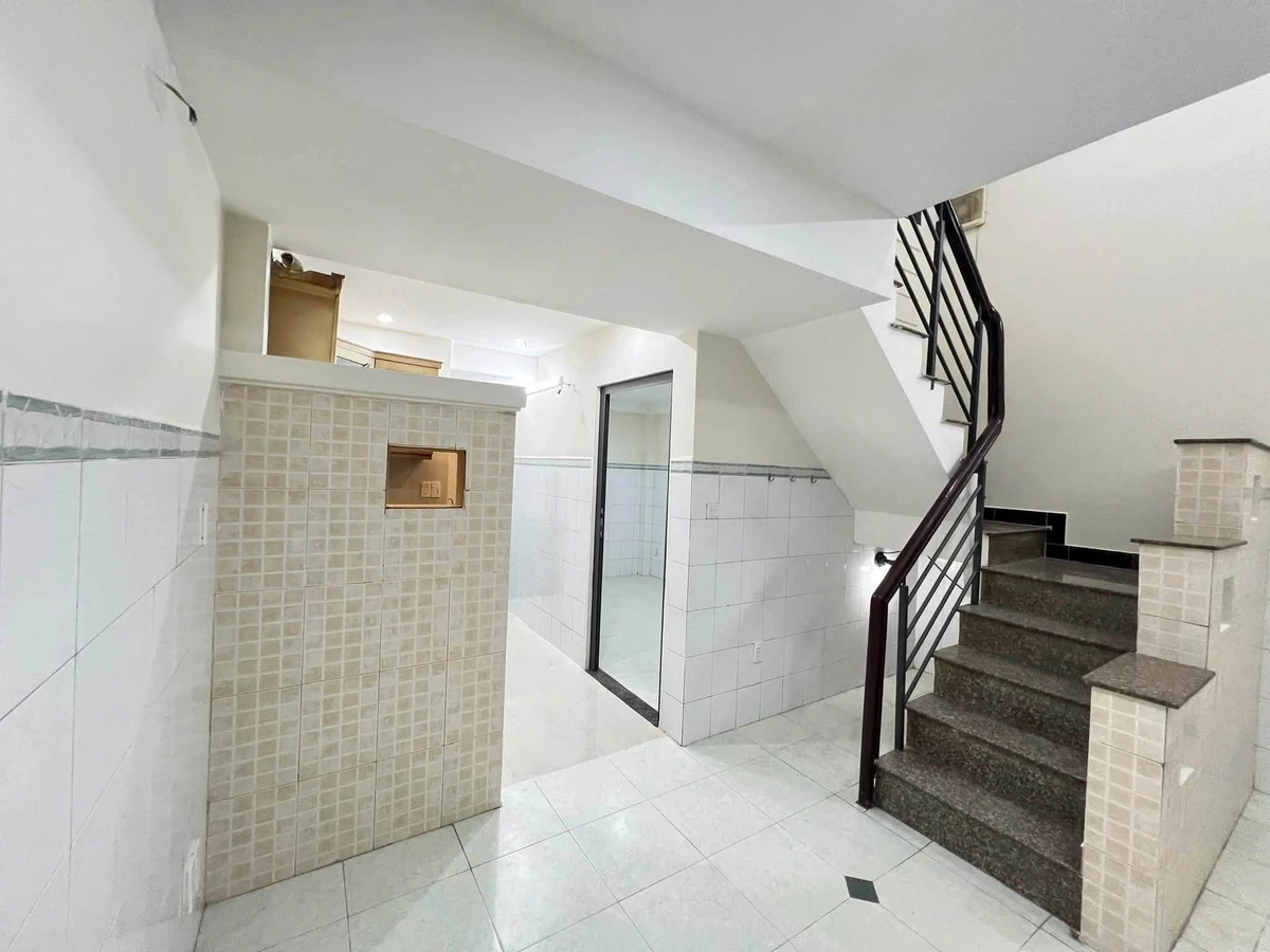 Cho thuê nhà nguyên căn 5PN 50m2 Trần Văn Đang, Quận 3 - Ảnh thu nhỏ 3