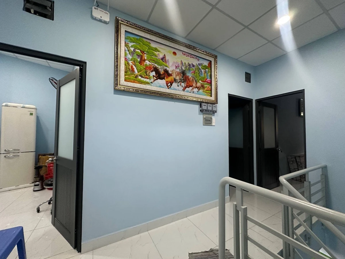 Bán nhà hẻm 57m2, 5PN gần mặt tiền Tùng Thiện Vương, Quận 8, giá 5 tỷ - Ảnh thu nhỏ 2
