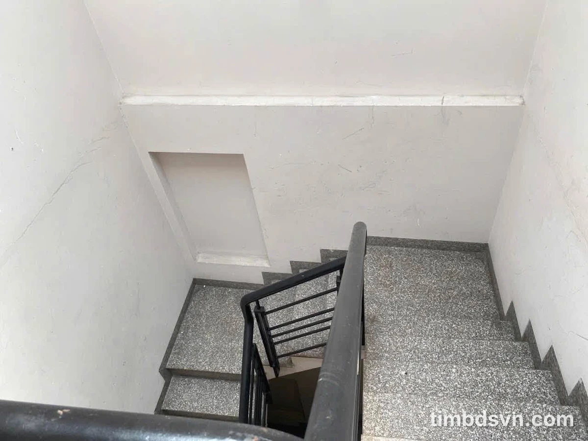 Cho thuê nhà mặt tiền 4PN khu họ Lê, Tân Phú, 57.6m² - Ảnh thu nhỏ 3