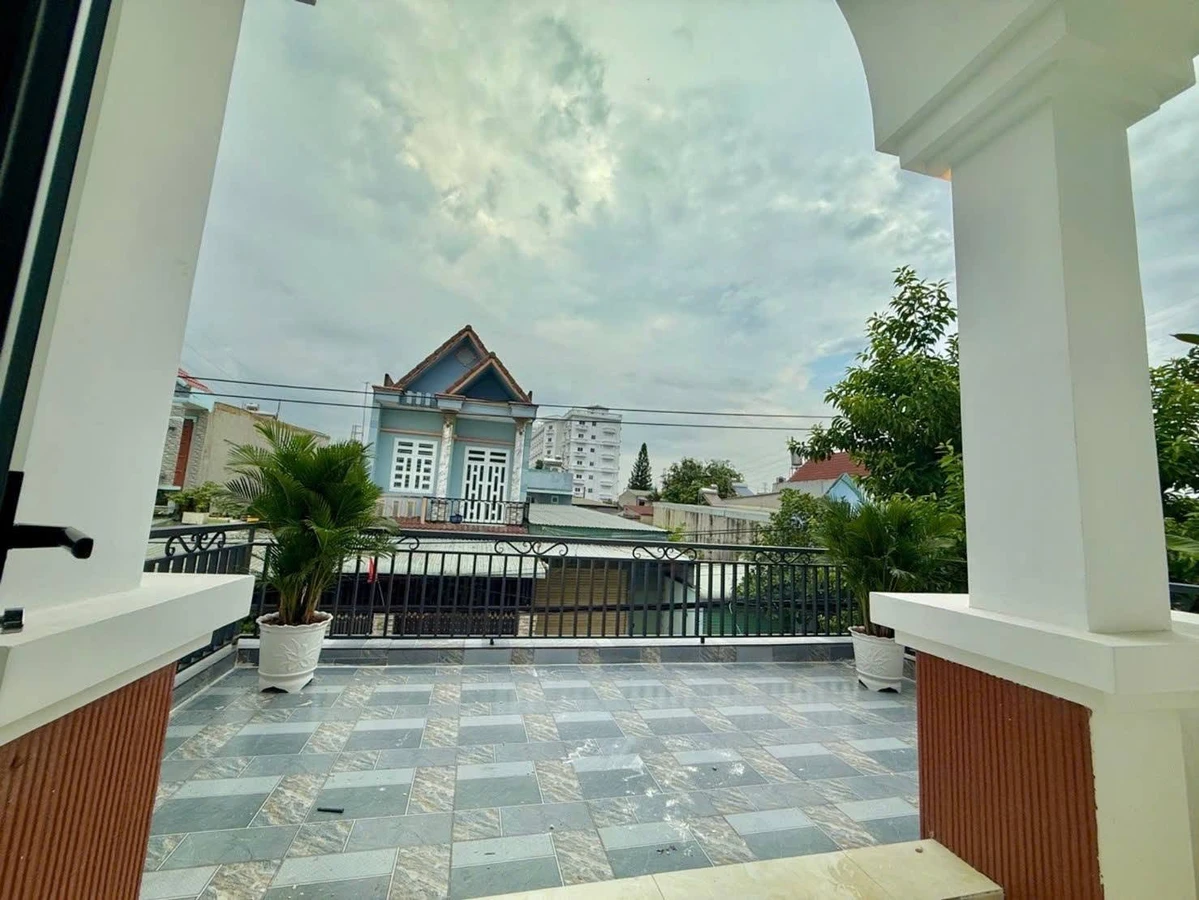 Bán nhà 3PN 151.5m² sàn Quận 7 giá 3.75 tỷ - Ảnh thu nhỏ 3