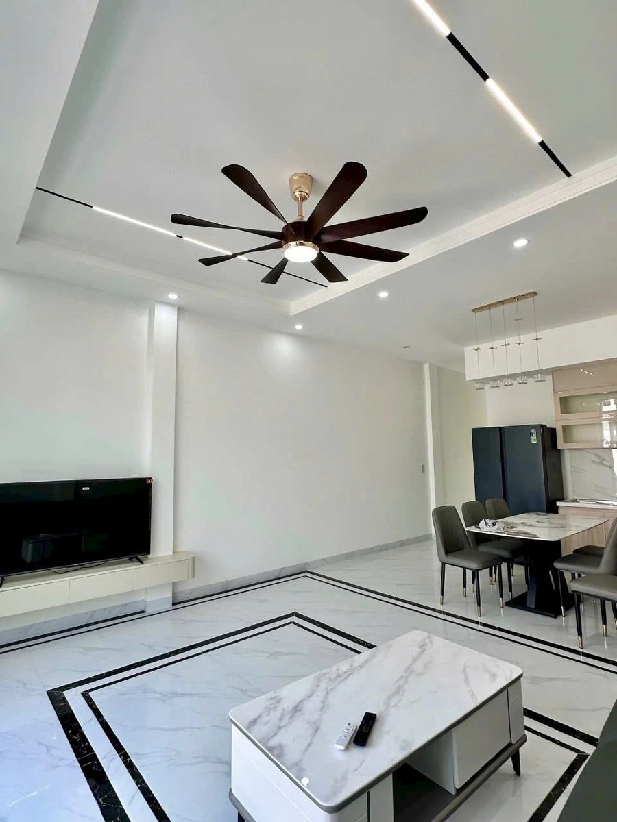 Bán nhà 2 tầng 108,2m² Tân cổ điển Thủy Xuân, đầy đủ nội thất - Ảnh thu nhỏ 3