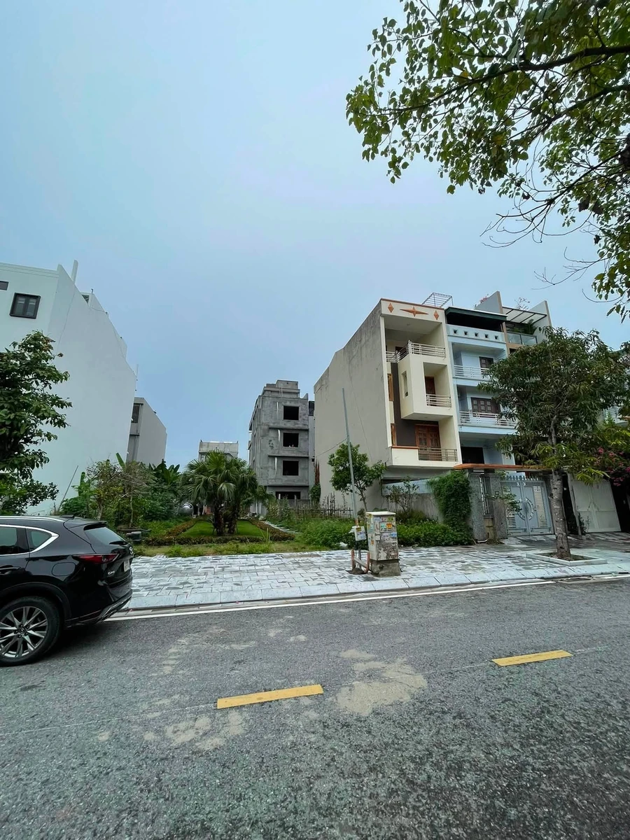 Bán nhà 6 tầng 120m2 góc vườn hoa Hòn Gai 16 tỷ - Ảnh thu nhỏ 2