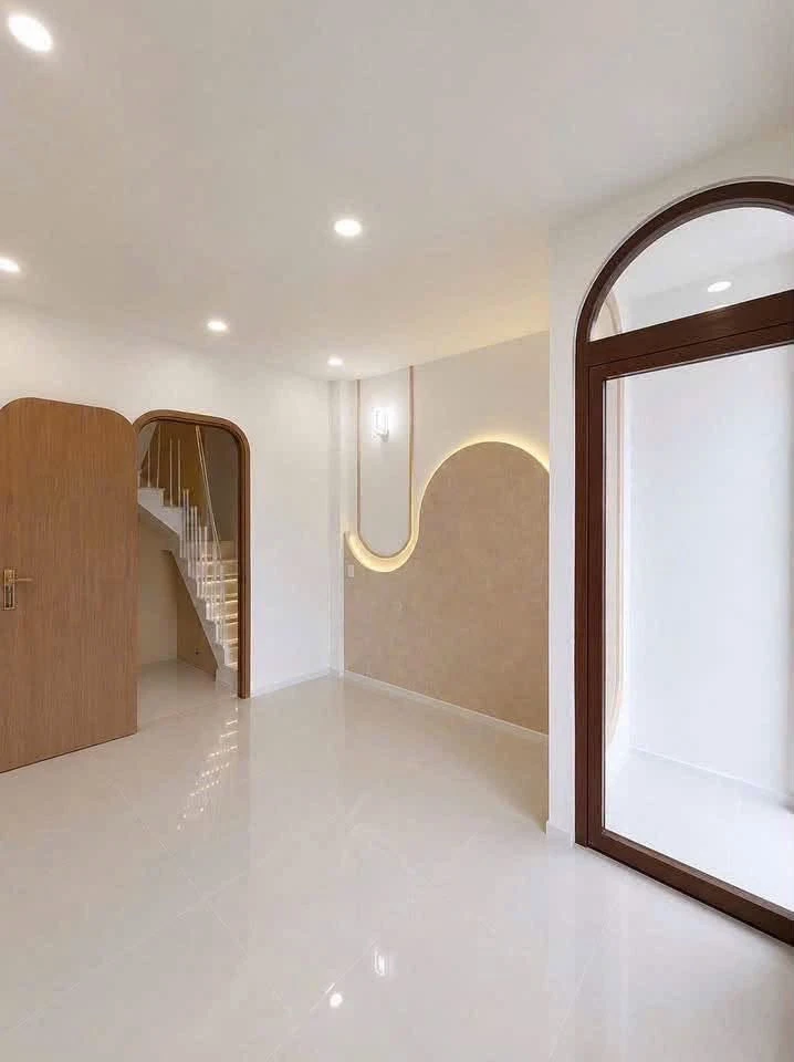 Bán nhà 2 phòng ngủ 33m2 Khánh Hội Quận 4, 5.45 tỷ - Ảnh thu nhỏ 5