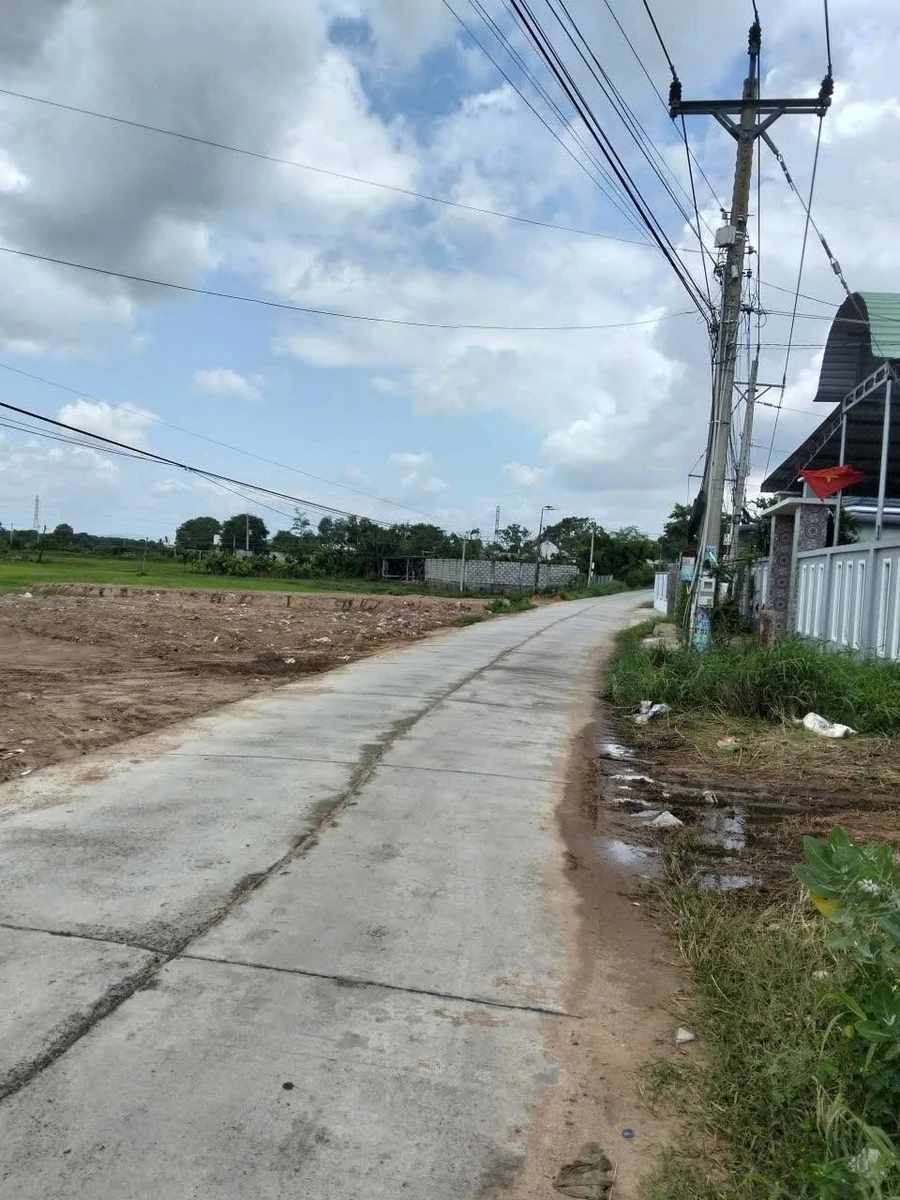 Bán nhà liền kề 100m2 thổ cư đường 4m Nhà Bè - Ảnh thu nhỏ 2