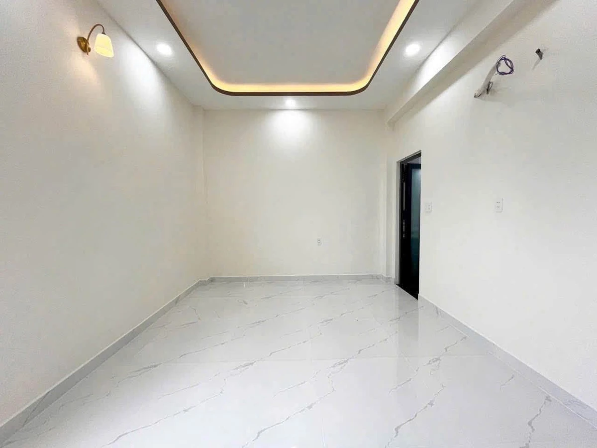 Bán nhà 90m2, 3 phòng ngủ, sân xe hơi, gần chợ Tân Bình, Phường Tân Triều - Ảnh thu nhỏ 4