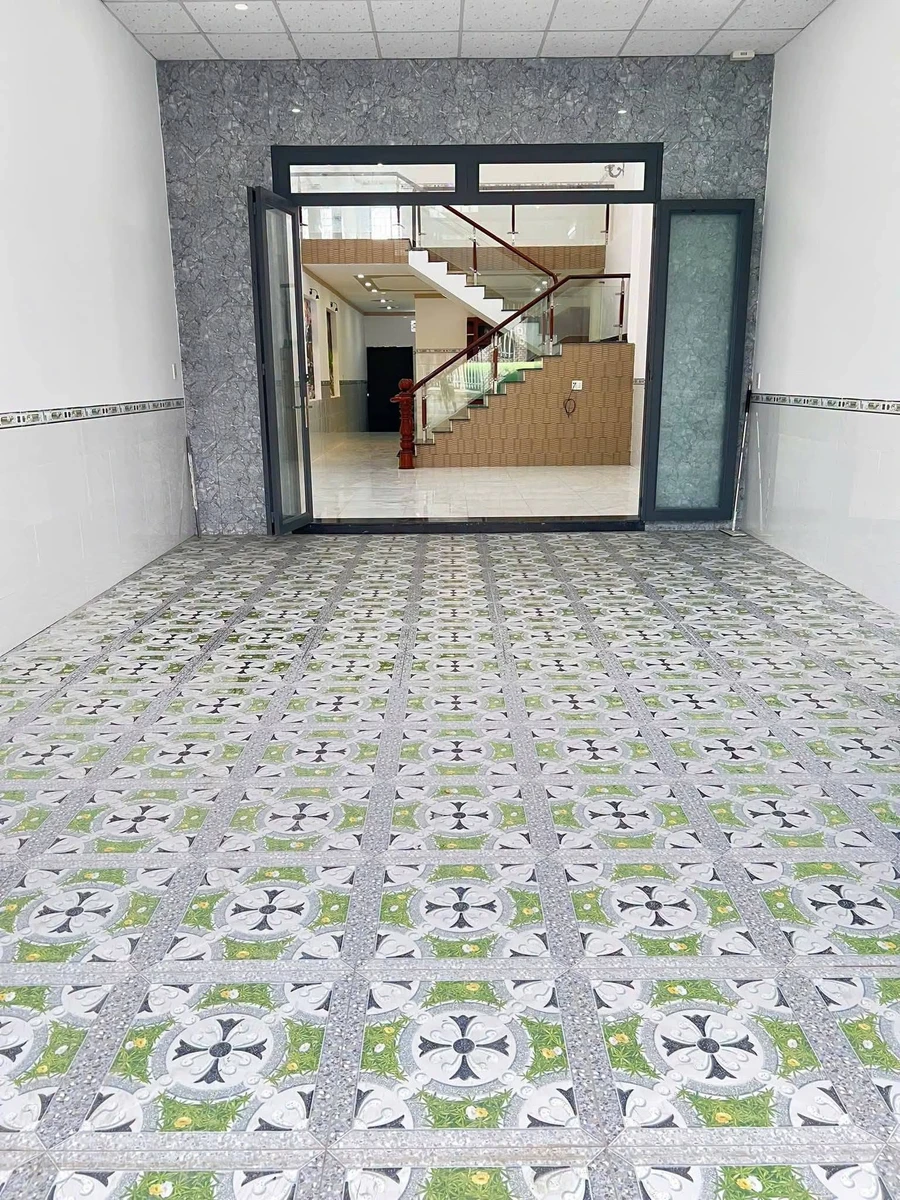 Bán nhà gác lửng 2 mặt tiền 115m2, 3PN 2WC Nguyễn Thái Học - Ảnh 1