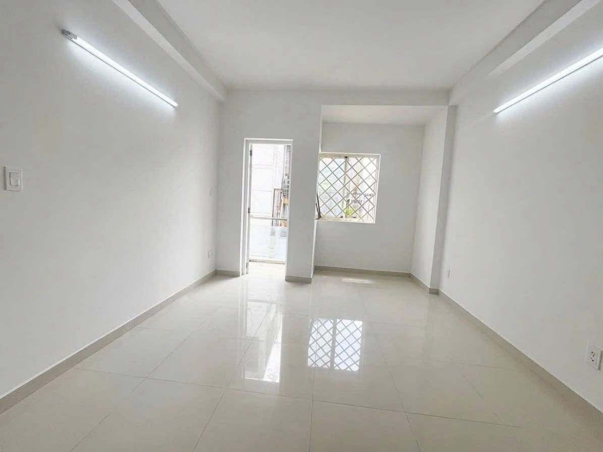 Cho thuê nhà hẻm ba gác Đồng Nai, Quận 10, 54m², 2PN - Ảnh 1