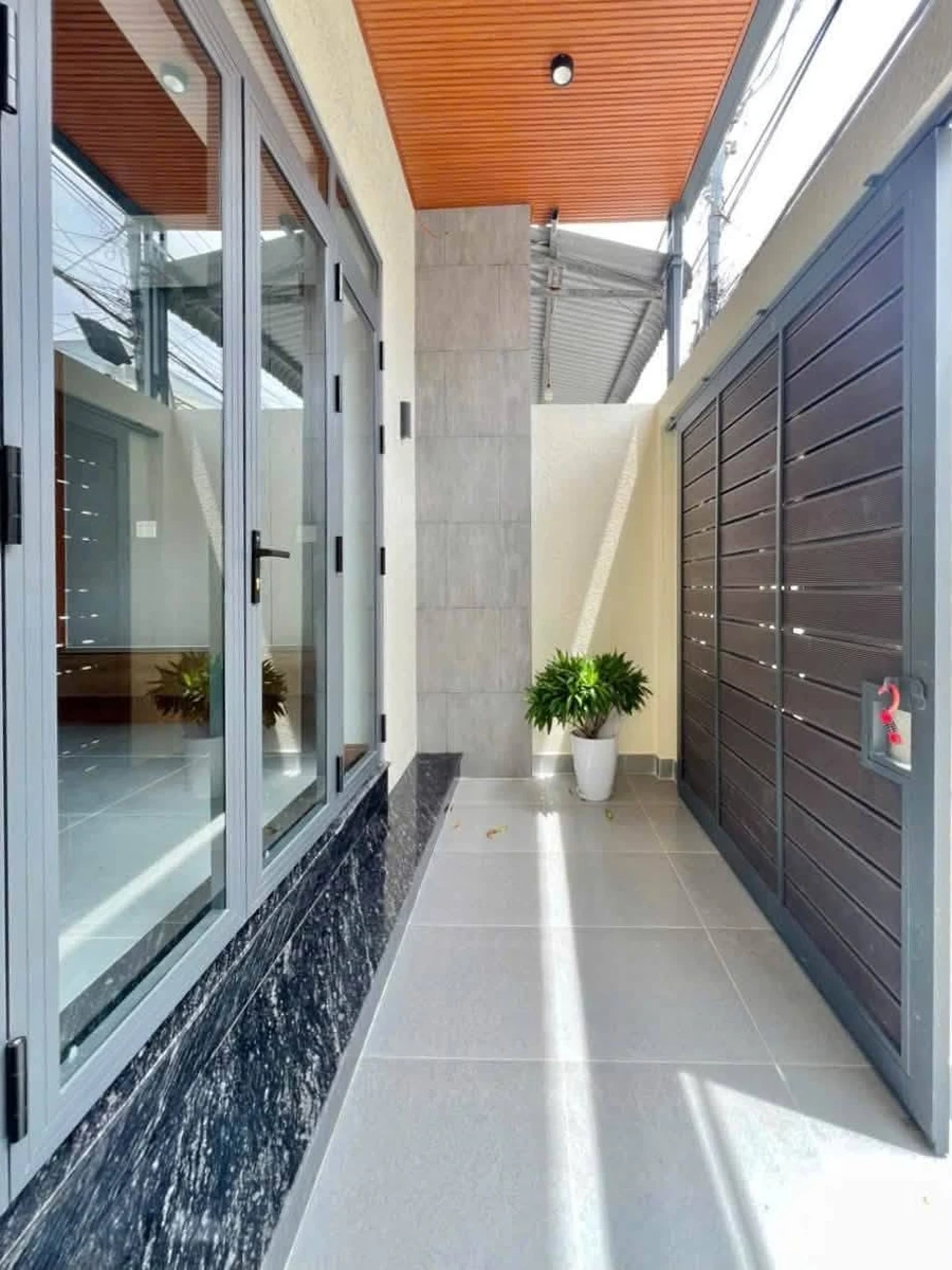 Bán nhà hẻm ô tô 5x15m, 2 phòng ngủ, đường Nguyễn Cư Trinh, phường Rạch Giá giá 1,38 tỷ - Ảnh thu nhỏ 2