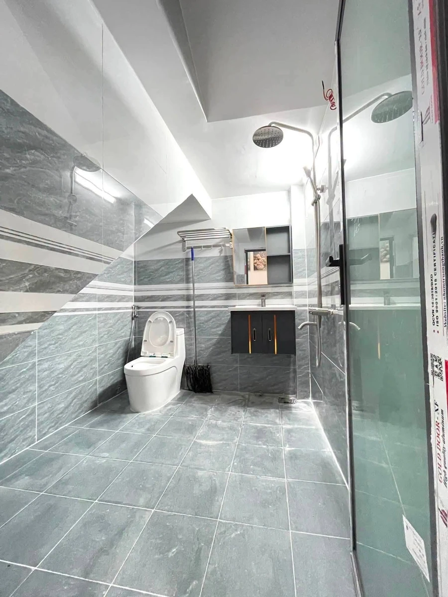 Bán nhà 5x20m 4 phòng ngủ, sổ hồng riêng, tặng nội thất tại Cần Giuộc, Long An - Ảnh thu nhỏ 4