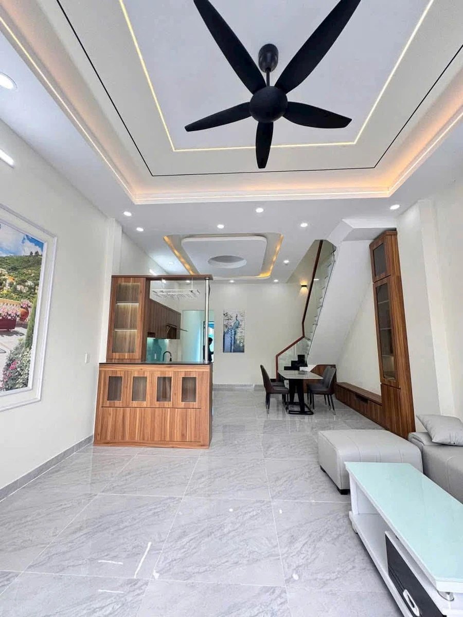 Bán nhà 140m² 3PN 3WC có hồ bơi Đức Hòa 2,55 tỷ - Ảnh thu nhỏ 4