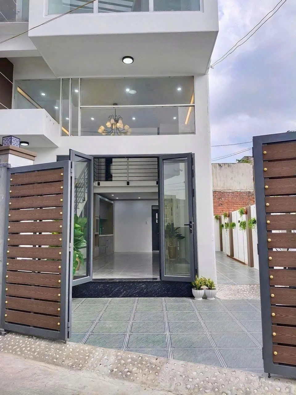 Bán nhà 1 trệt 1 lầu 72m2 Phan Đình Phùng 4.5 tỷ - Ảnh 1