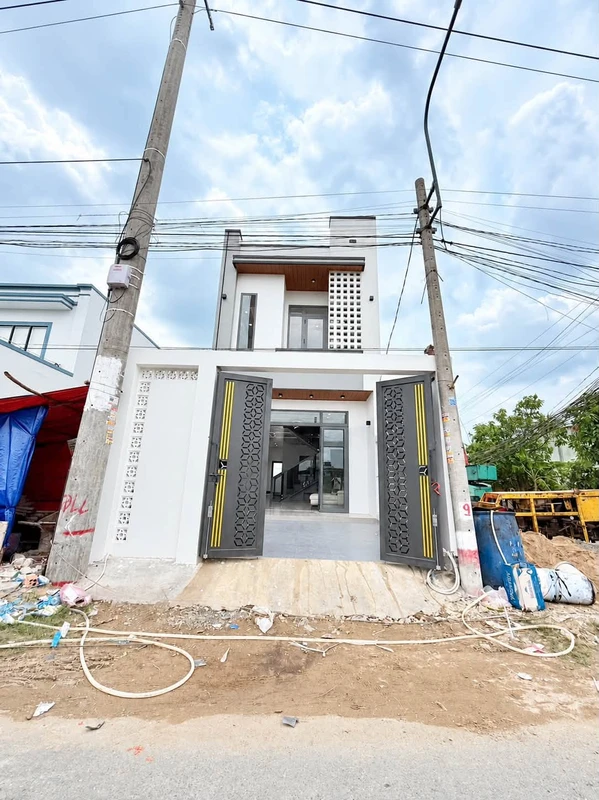 Nhà bán 103m² 3 phòng ngủ Cần Giuộc giá 2.98 tỷ