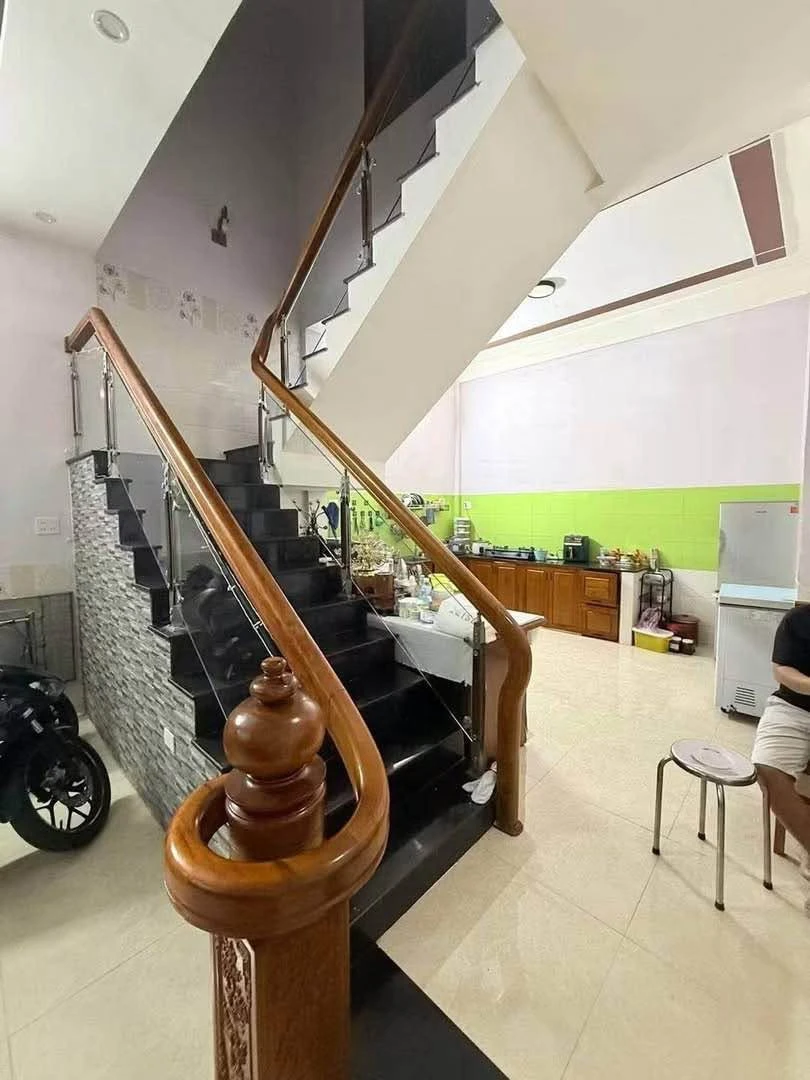 Bán nhà mặt tiền 2 tầng 54m2 Quy Nhơn - Ảnh thu nhỏ 3