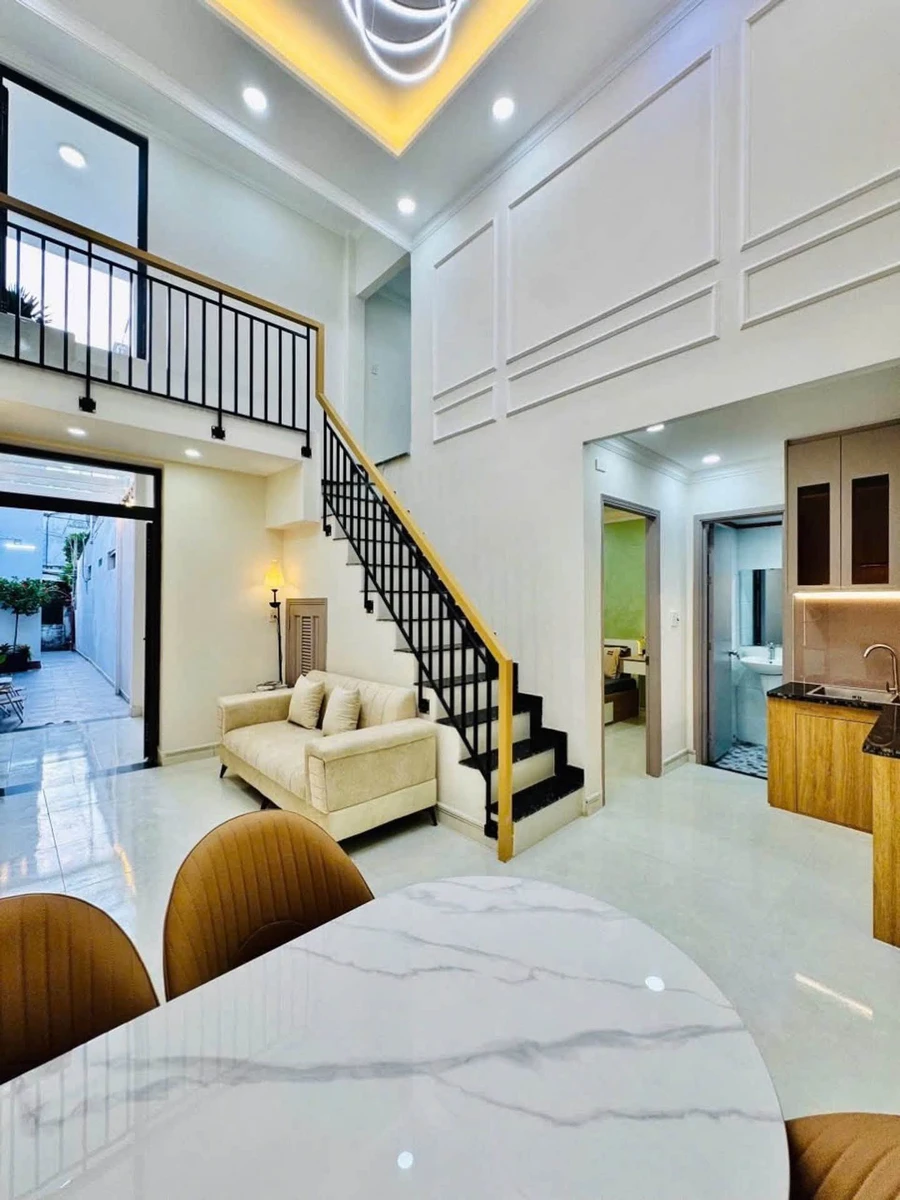 Bán nhà phố 70m2 full nội thất, 2 tầng lầu tại Bình Thạnh - Ảnh thu nhỏ 3