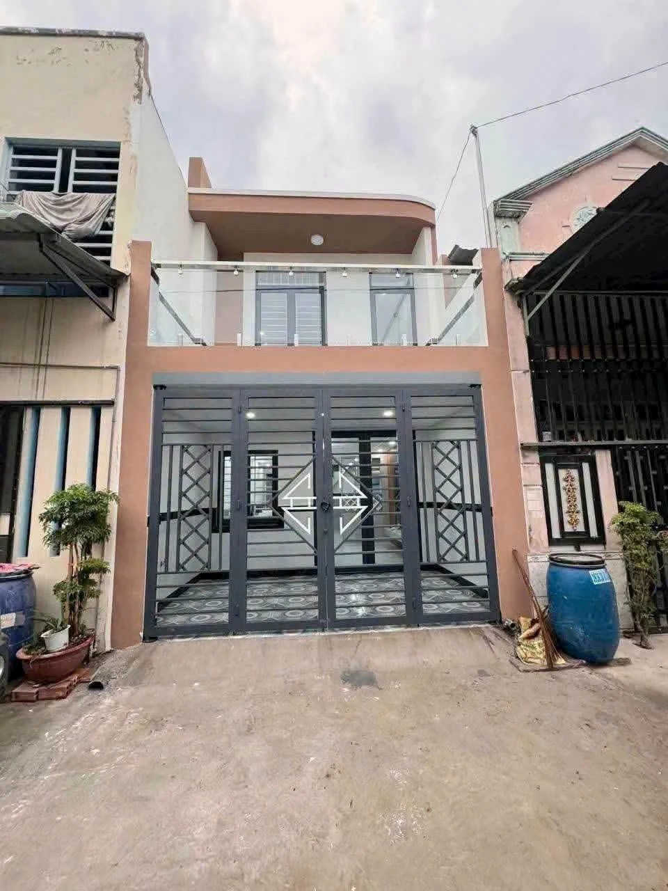 Bán nhà Tân Uyên 2PN 48m² giá 1.2 tỷ - Ảnh 1