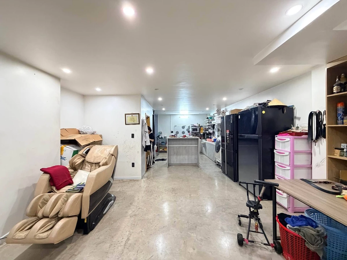 Bán nhà 4 tầng 100m² (5x20) đối diện công viên Gia Định, giá hơn 8 tỷ - Ảnh thu nhỏ 3