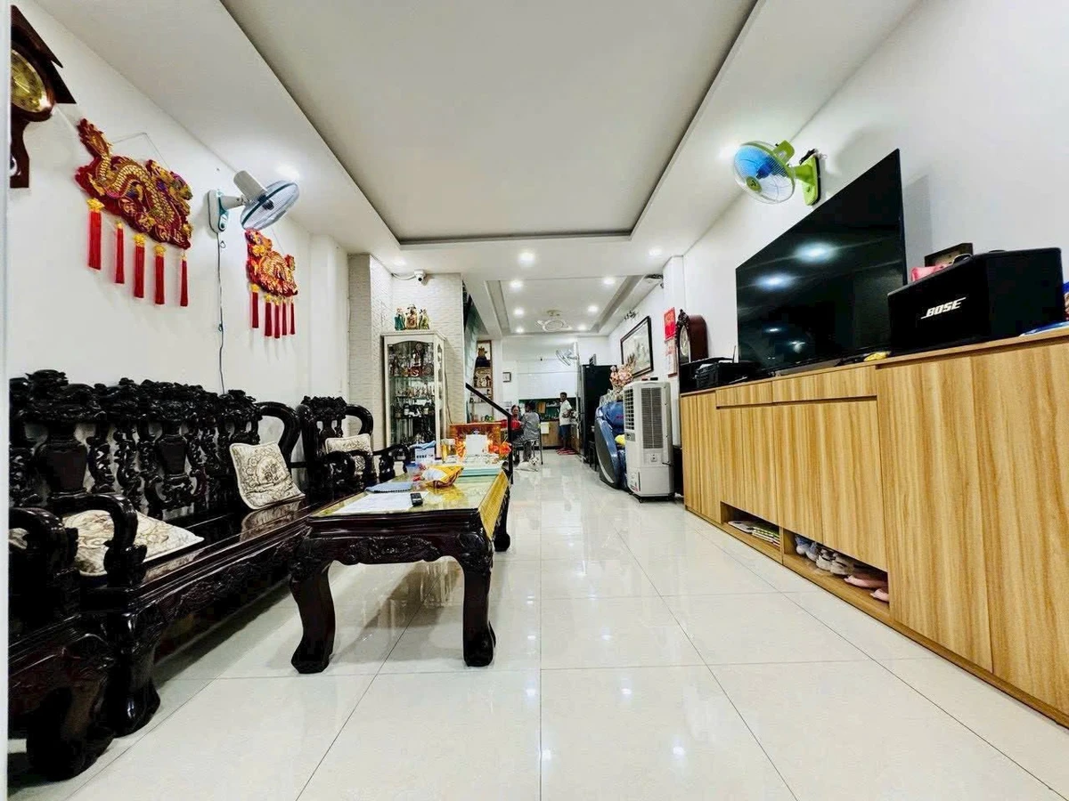 Bán nhà 75m2 4 lầu Bạch Đằng Bình Thạnh giá 9 tỷ 480 - Ảnh 1