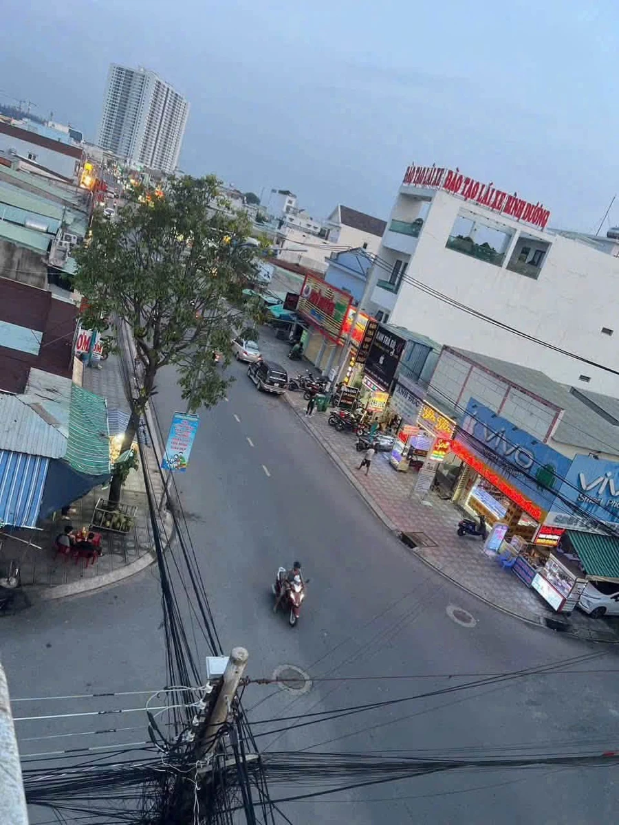Cho thuê nhà mặt tiền 160m² - 5 phòng ngủ tại Thuận Giao - 17 triệu/tháng - Ảnh 1