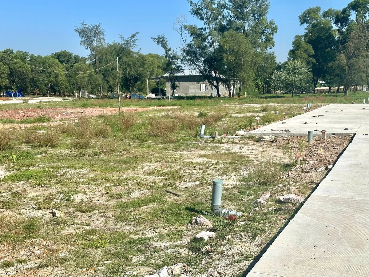 Bán đất nền 126m2 giá 295 triệu khu dân cư Vinh Thanh gần chợ chiều - Ảnh 1