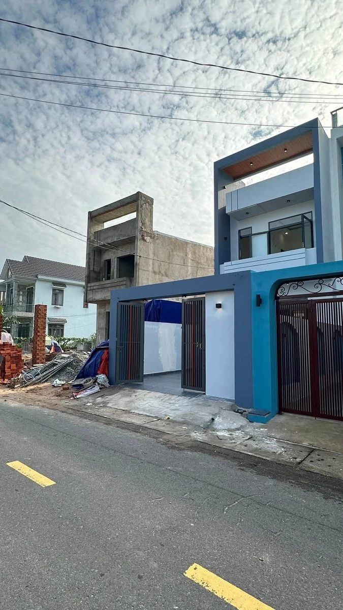 Bán nhà mặt tiền DX101, 4PN, 91.7m² ở Bình Dương, giá 3 tỷ 550 - Ảnh thu nhỏ 2