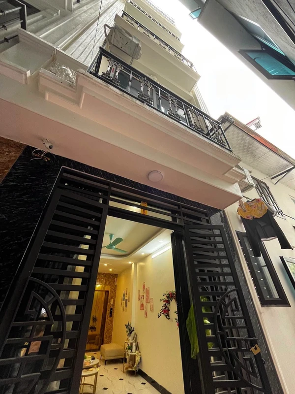 Bán nhà 5 tầng 35m2 thang máy full nội thất tại Kiến Hưng, Hà Đông