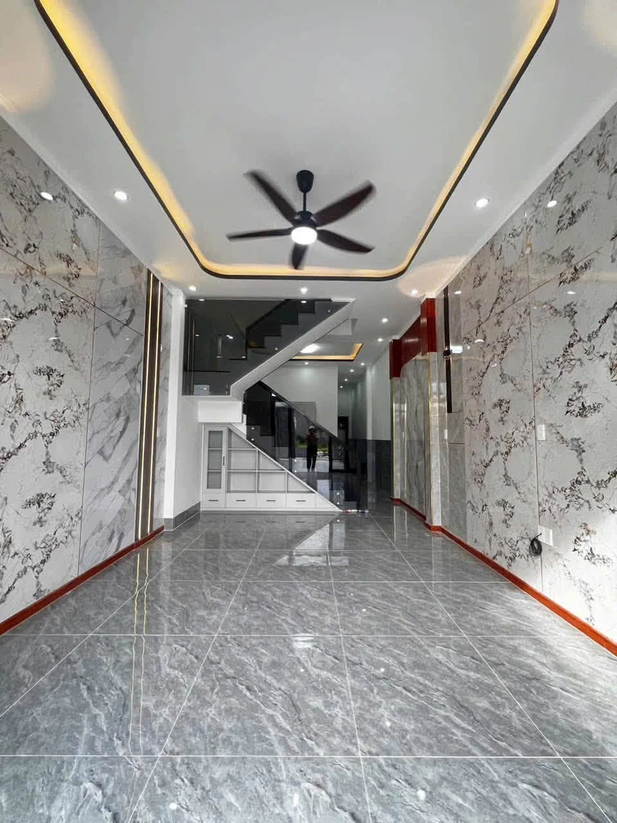 Bán nhà 140m2 4PN 2WC sổ hồng riêng gần Chợ Tân Mai 2, giá 850 triệu - Ảnh thu nhỏ 3