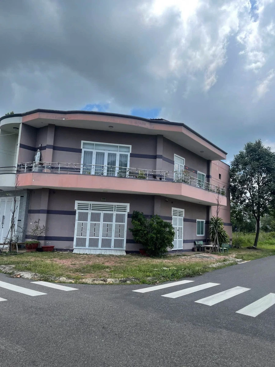 Bán nhà góc 3.9 tỷ, Xuân Diệu, 111.4m², 3 PN - Ảnh 1