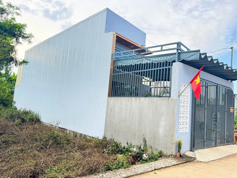 Bán lô đất 5,5x20m hẻm KA1 Eatu, Phường Tân An, Buôn Ma Thuột giá 1,65 tỷ