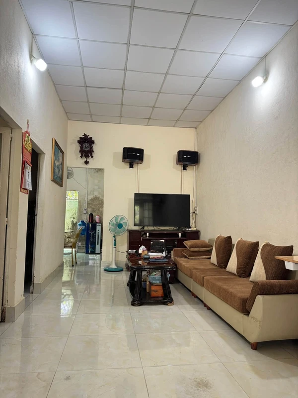 Bán nhà hẻm 108m2, 2PN tại Bảo Lộc, 1,99 tỷ