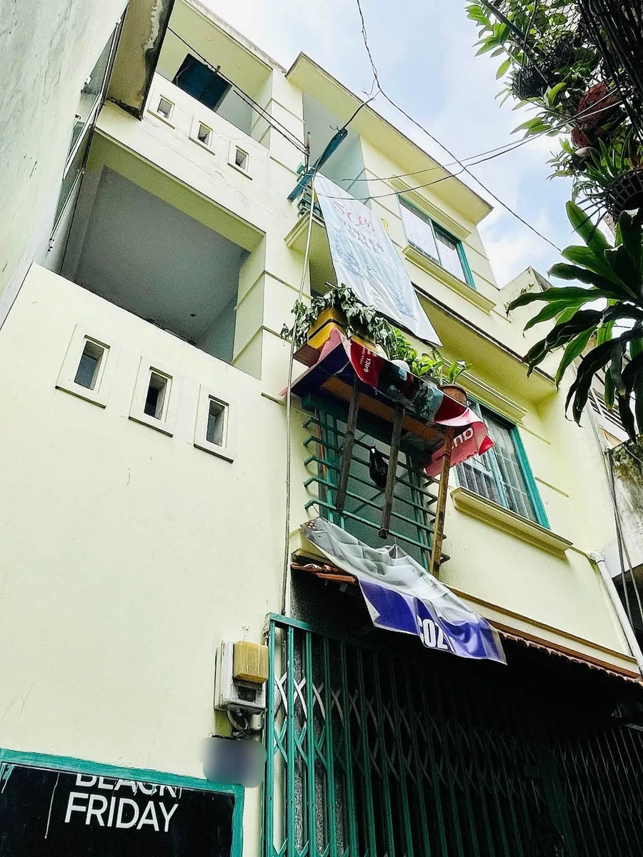 Bán nhà 3 tầng 3 PN mặt tiền Ngô Gia Tự Q10, 50m², 5,7 tỷ - Ảnh thu nhỏ 2