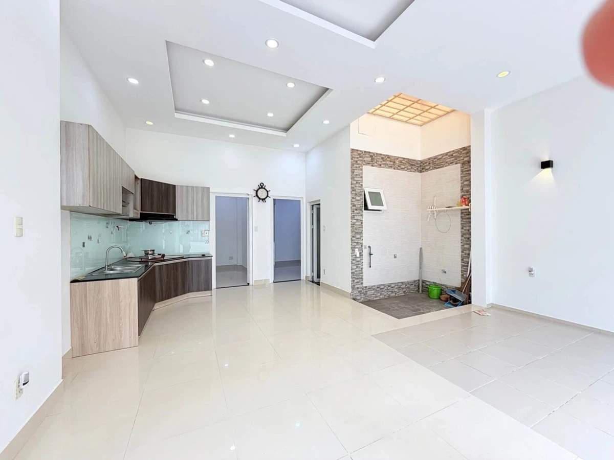 Bán nhà 75m² hẻm Trường Thọ Thủ Đức, giá 7 tỷ - Ảnh thu nhỏ 3