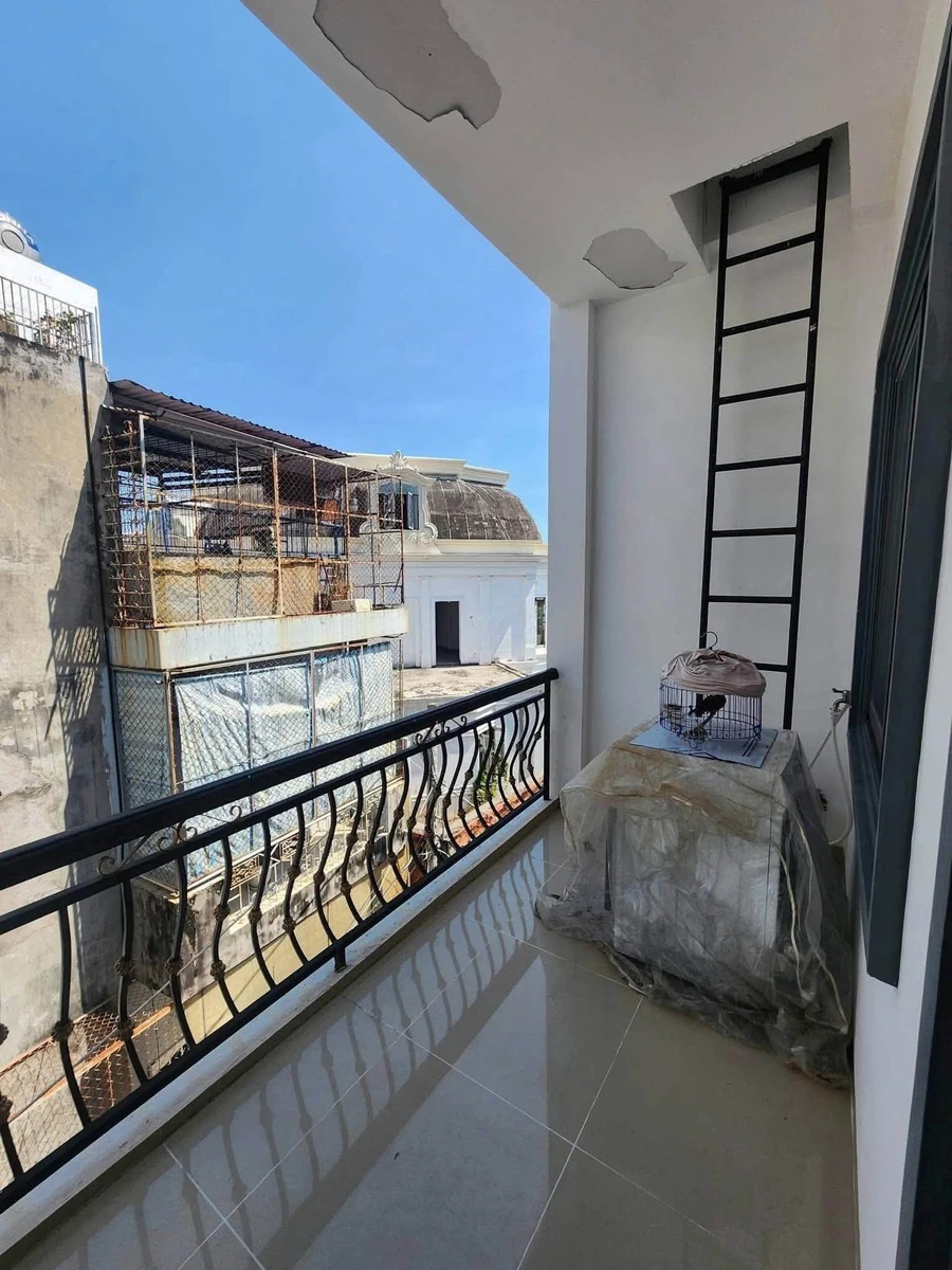 Bán nhà 1 trệt 2 lầu 42m2 hẻm ô tô đường Thống Nhất Mới, Phường 8, Vũng Tàu - Ảnh thu nhỏ 4