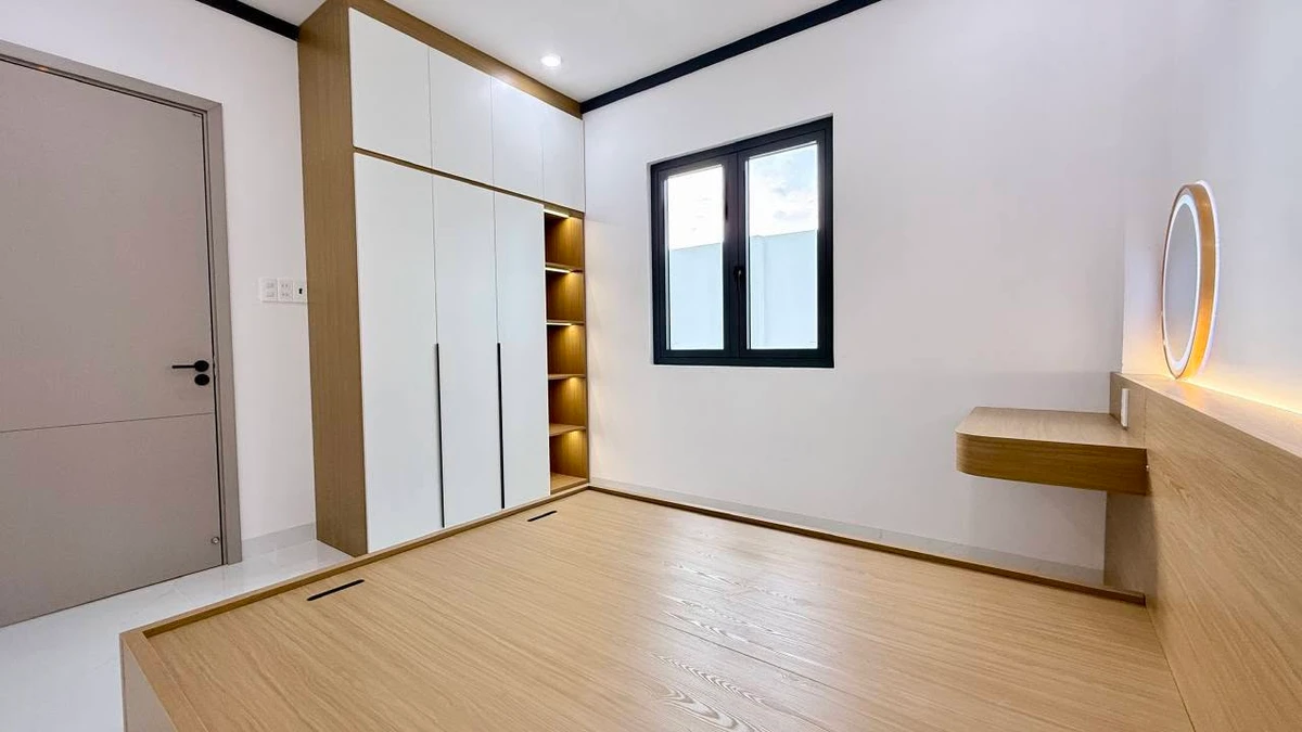 Bán nhà 1 trệt 1 lầu 3PN tại Long Khánh, 100m², 1 tỷ 980 triệu - Ảnh thu nhỏ 4