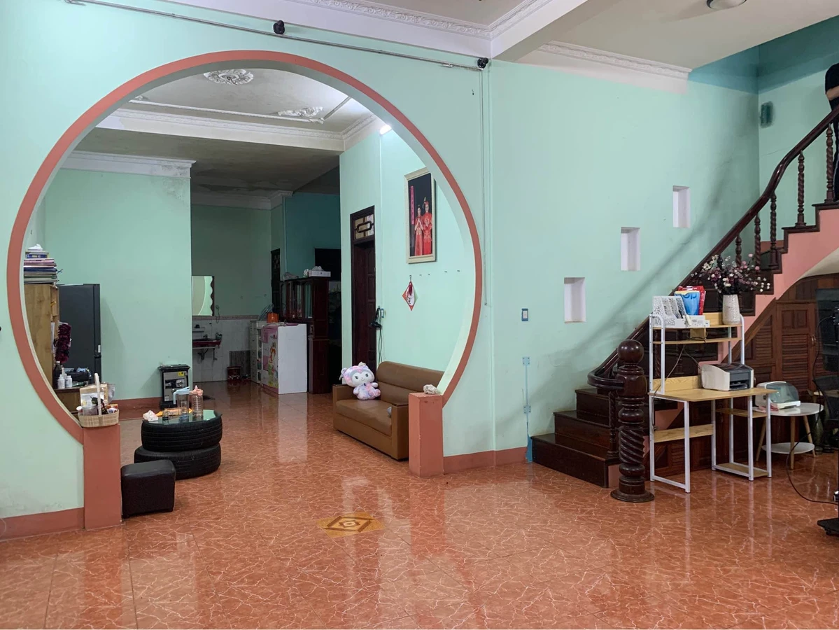 Bán nhà hẻm 2 mặt tiền Sư Vạn Hạnh Pleiku, 4 PN, 264.5m² - Ảnh thu nhỏ 4