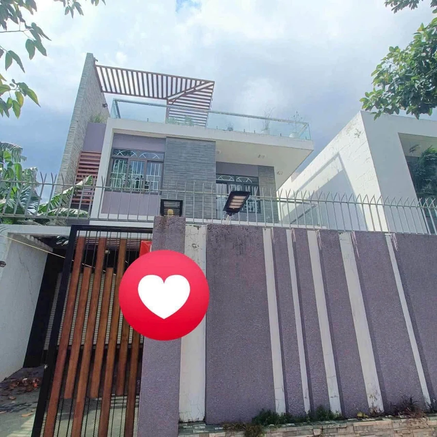 Bán biệt thự 3 tầng 230m² trung tâm Trấn Biên, Đồng Nai giá 11,9 tỷ - Ảnh thu nhỏ 2