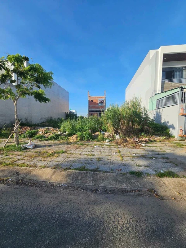 Bán nền đất 100m² Rạch Giá, Kiên Giang, 2 tỷ