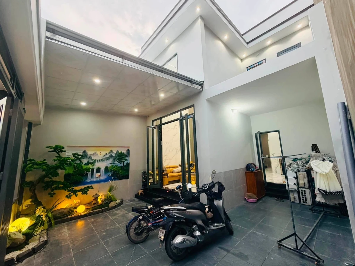 Bán nhà phố 4 phòng ngủ 104 m2 Long Thành Đồng Nai - Ảnh thu nhỏ 3