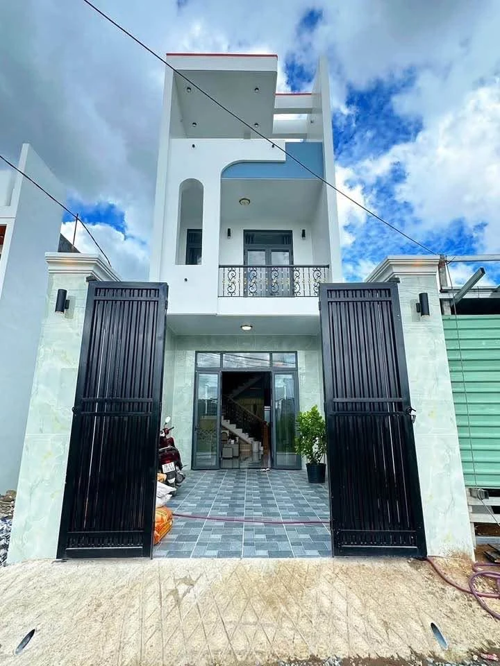 Bán nhà 3PN 141.75m² Đức Hoà Hạ Hóc Môn 2.95 tỷ - Ảnh 1