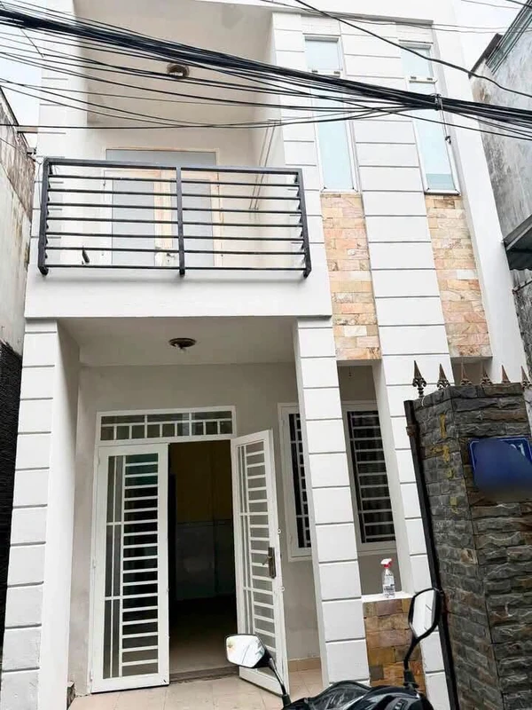 Cho thuê nhà nguyên căn 3PN, 125m² Tân Sơn, Tân Bình