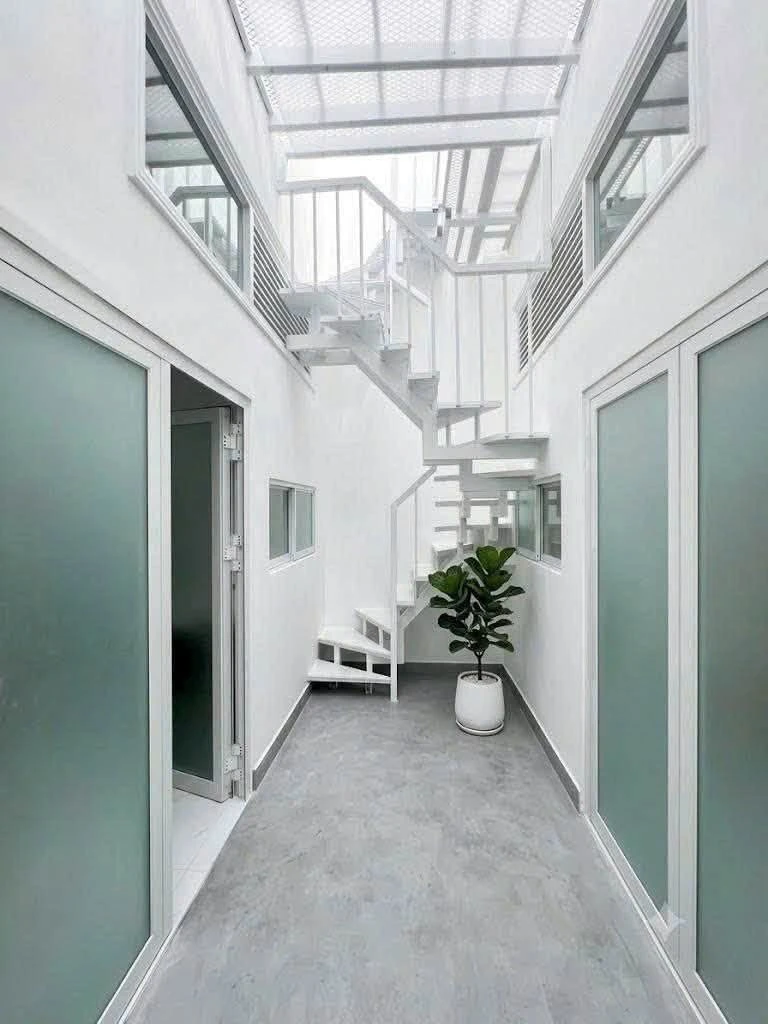 Bán nhà hẻm Trần Xuân Soạn Quận 7, 4PN, 6,5 tỷ, 103m² - Ảnh thu nhỏ 2